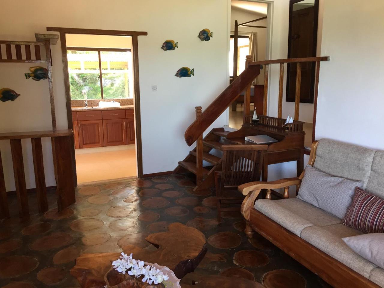 Le Grand Bleu Villas Baie Sainte Anne Екстериор снимка