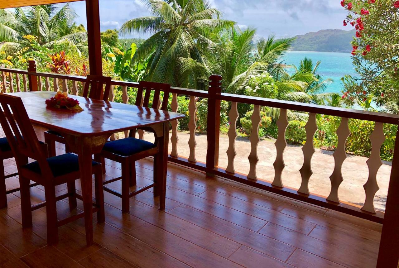 Le Grand Bleu Villas Baie Sainte Anne Екстериор снимка