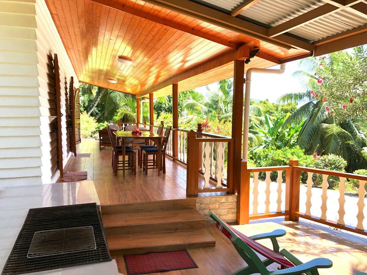 Le Grand Bleu Villas Baie Sainte Anne Екстериор снимка