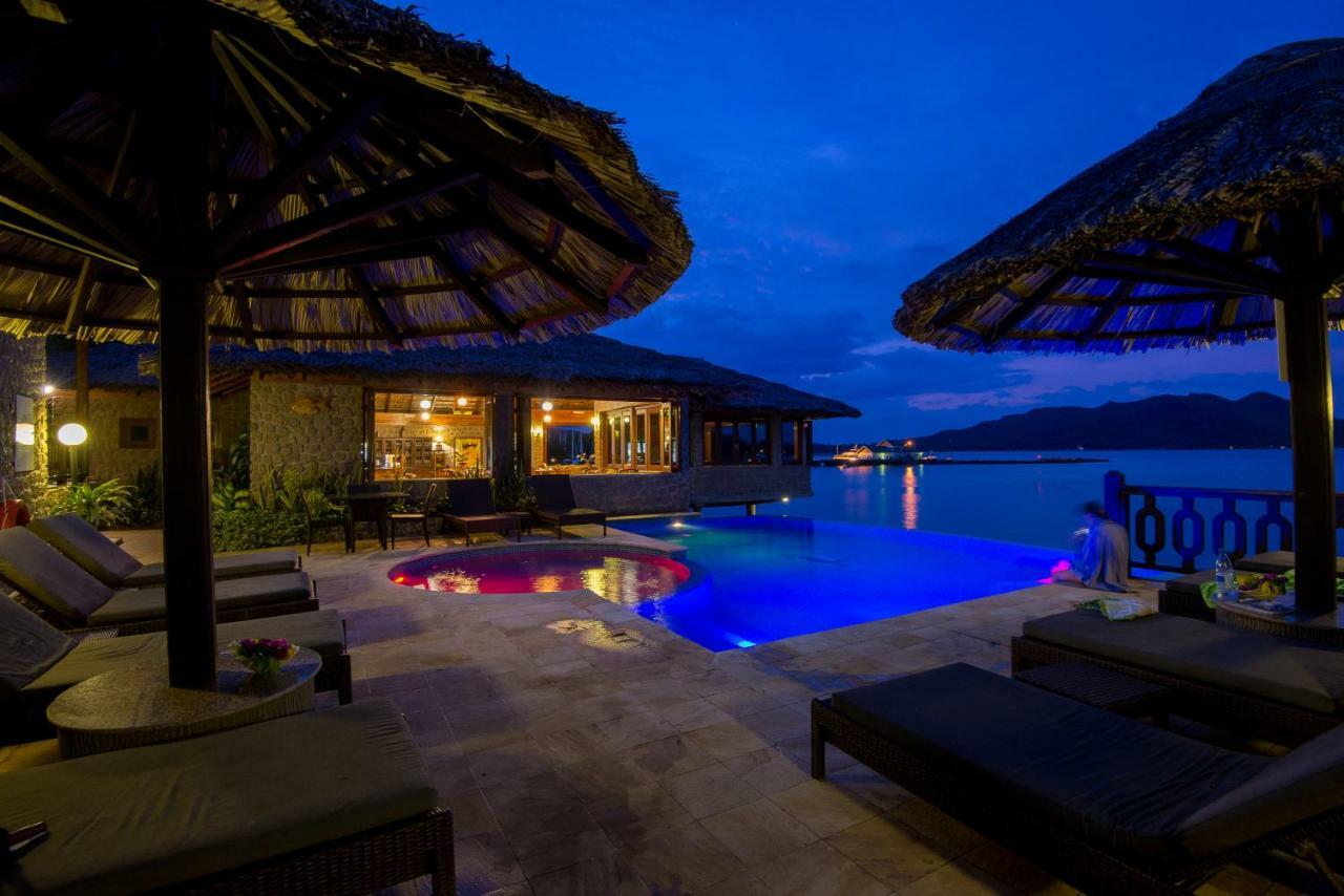 Le Grand Bleu Villas Baie Sainte Anne Екстериор снимка